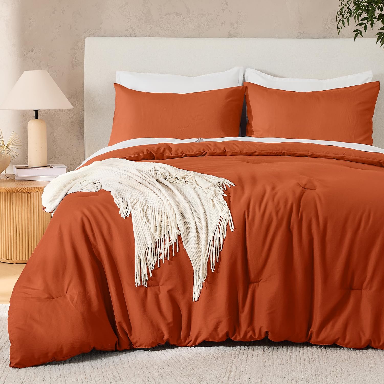 Arkmoving Dark Emerald Green Queen Size Comforter Set, 3 Pieces Forest Hunter Green Boho Solid Bedding Sets, Soft Cozy Lightweight Down Alternative All Season Bed Set - Image 8