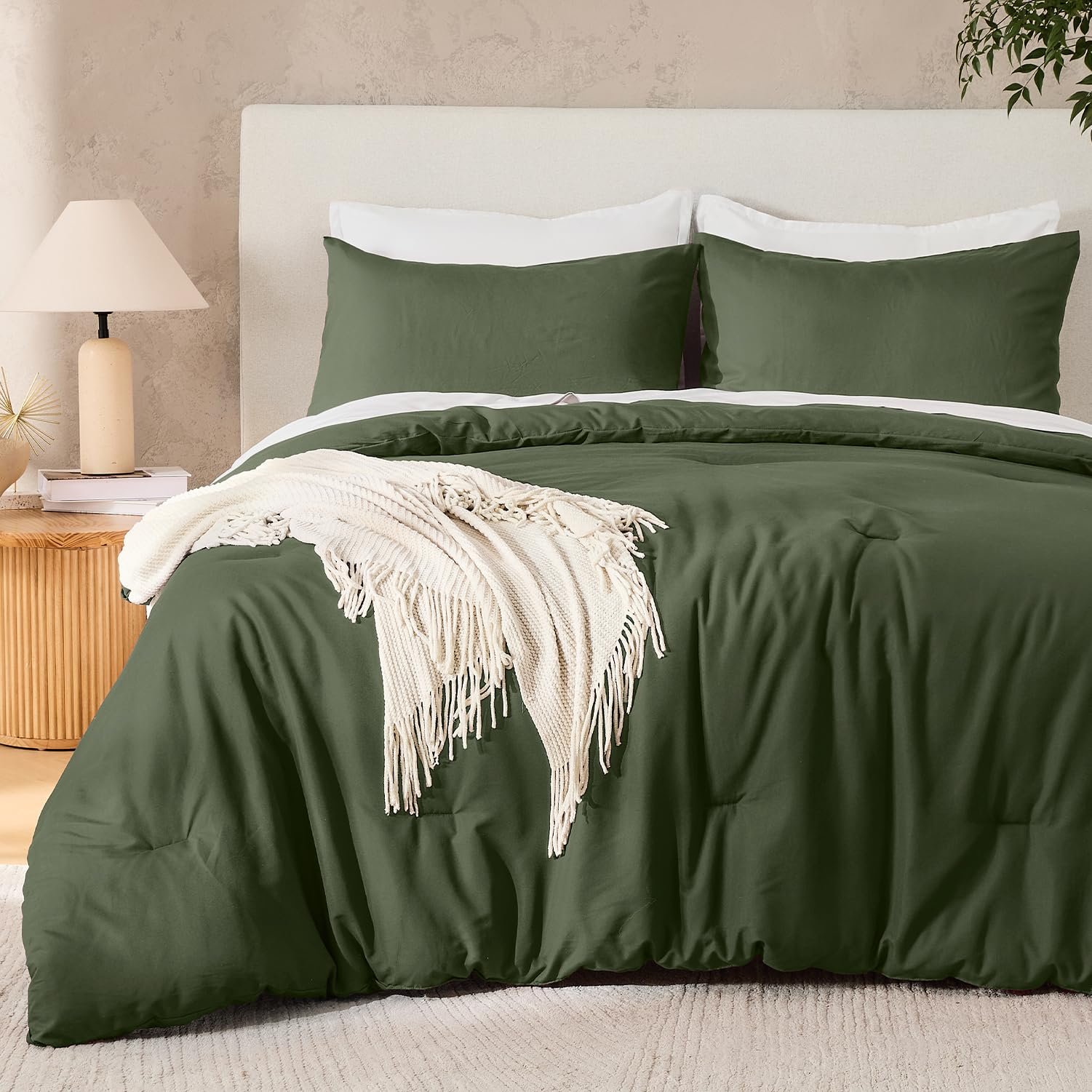 Arkmoving Dark Emerald Green Queen Size Comforter Set, 3 Pieces Forest Hunter Green Boho Solid Bedding Sets, Soft Cozy Lightweight Down Alternative All Season Bed Set - Image 13