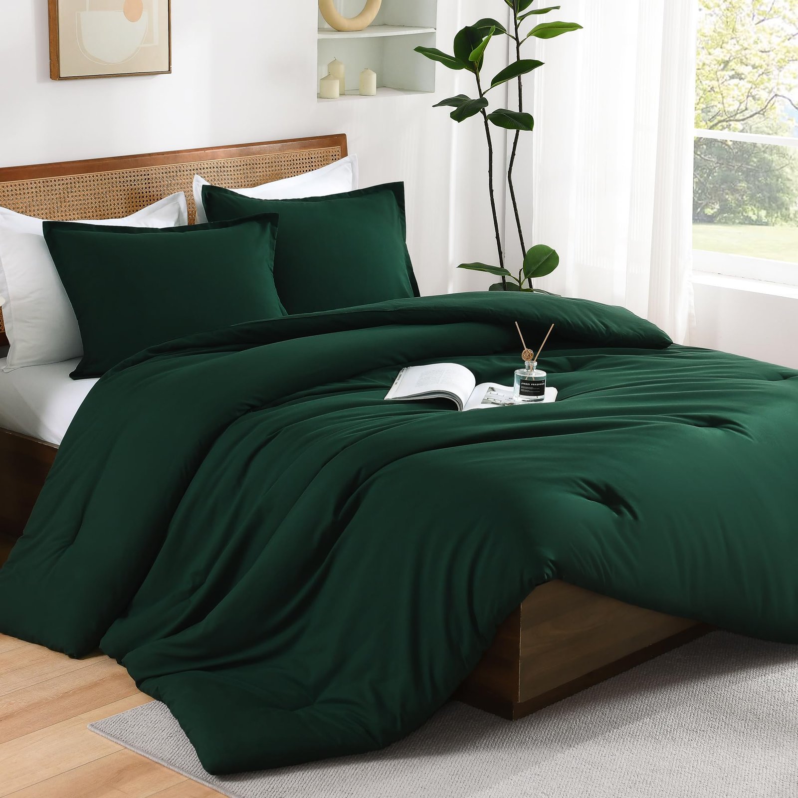 Arkmoving Dark Emerald Green Queen Size Comforter Set, 3 Pieces Forest Hunter Green Boho Solid Bedding Sets, Soft Cozy Lightweight Down Alternative All Season Bed Set - Image 9
